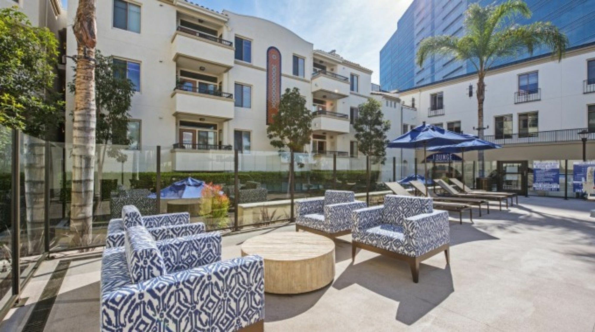 Appartement Global Luxury At Tiverton Ave